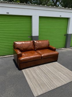 Pottery Barn Loveseat Sofa - Top Grain Leather