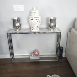 Entry Way Marble like Glass And Silver Table
