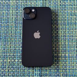 Apple iPhone 14 128GB Unlocked 