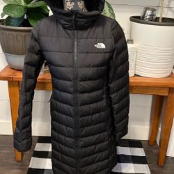  The North Face.  Women’s Jacket. Size Small