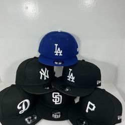 Los Angeles Dodgers New Era Snapback Hat 🧢 35$ Each 