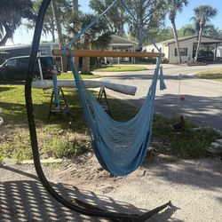 Outdoor swing