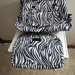 New Never Used  Zebra Print Labtop Bag And Large Bag Lots Of Pockets