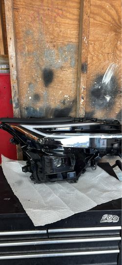 MIS TAB! 2026-2027 TOYOTA BZ RH PASSENGERS LED HEADLIGHT OEM