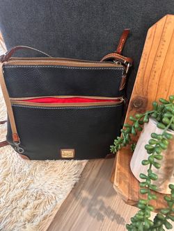 Dooney & Bourke Pebble Grain Crossbody