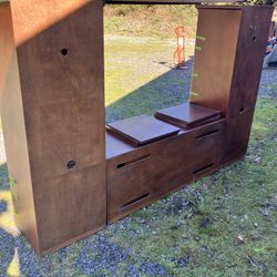 4 Piece Entertainment Center.