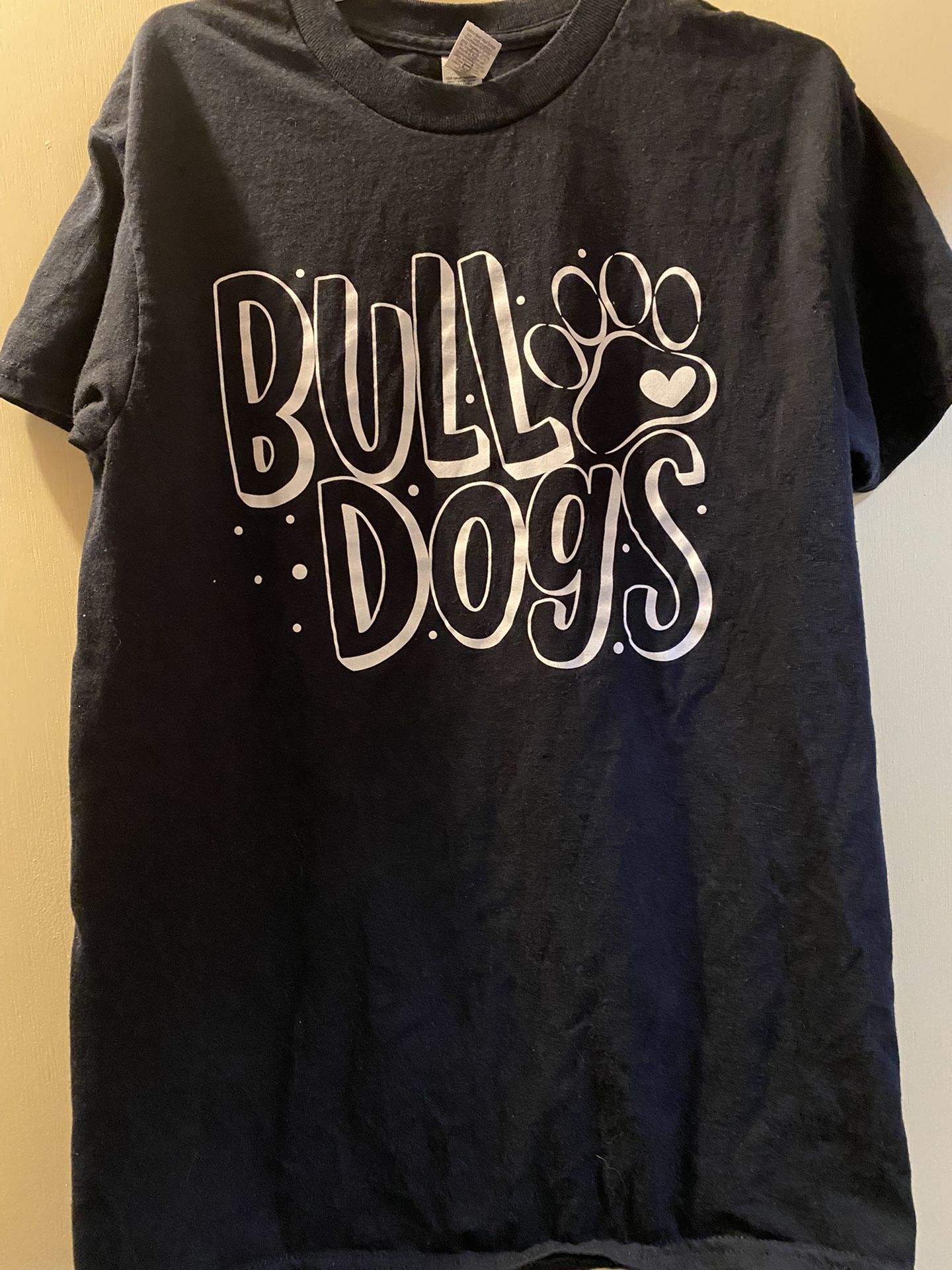 7 Bulldog Tshirts