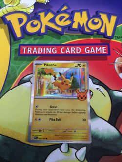 Pikachu Pokémon card holo