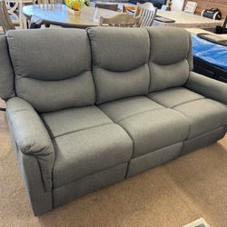Brand New Gray Reclining Sofa – Dual Recliners – Modern & Comfortable