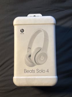 Beats Solo 4 Wireless – BRAND NEW SEALED