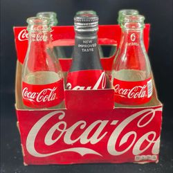 2010 Coca-Cola Collectible 5 Pack Original Carrier + BONUS 2017 Coca-Cola Zero Aluminum Bottle EVC