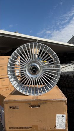 22" STAGGERED WHEEL FOR MERCEDES