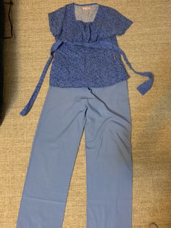 Scrubs size x small