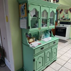 Hutch Cabinet