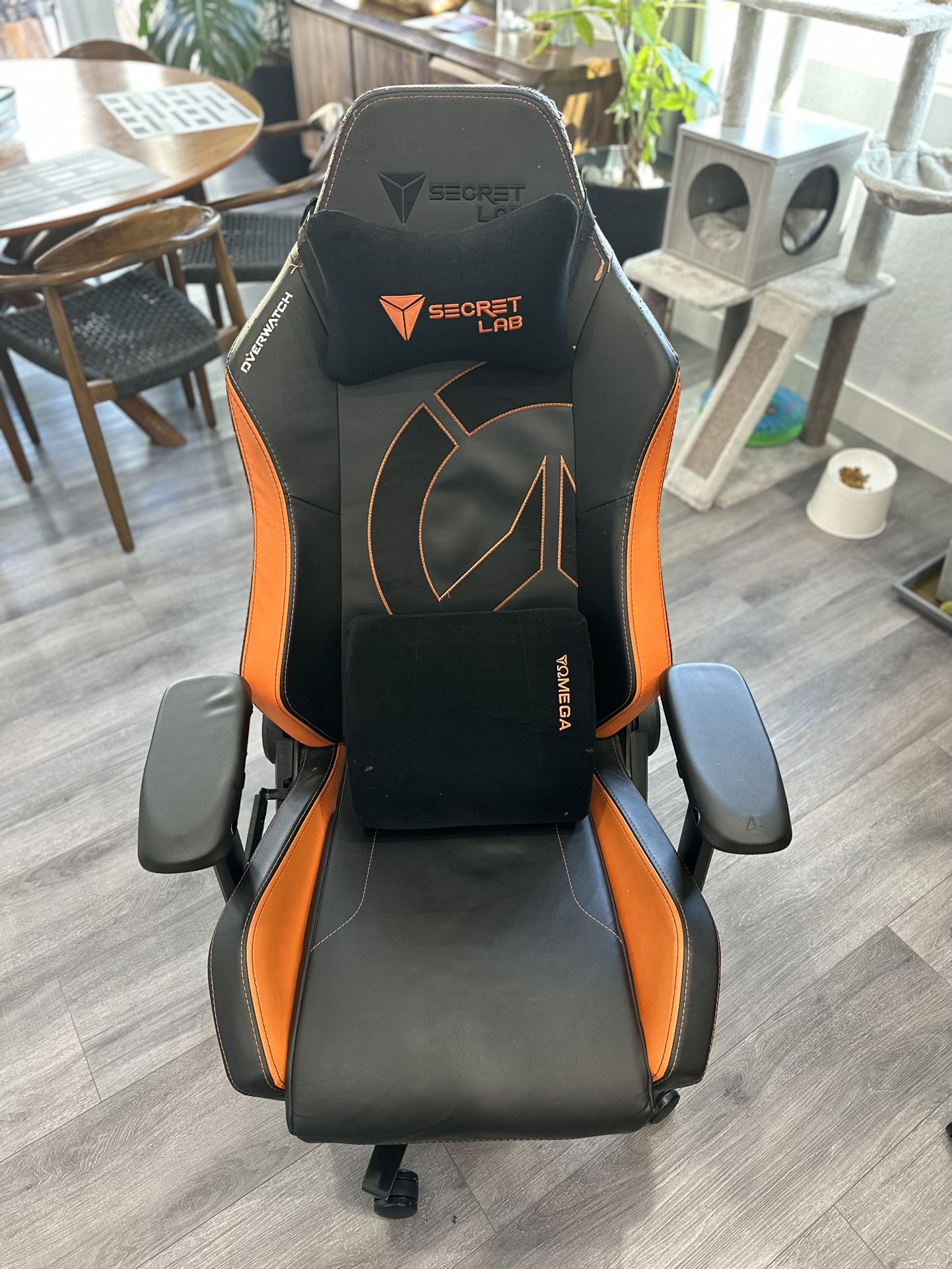 Secret Labs Gamer Chair Overwatch Edition