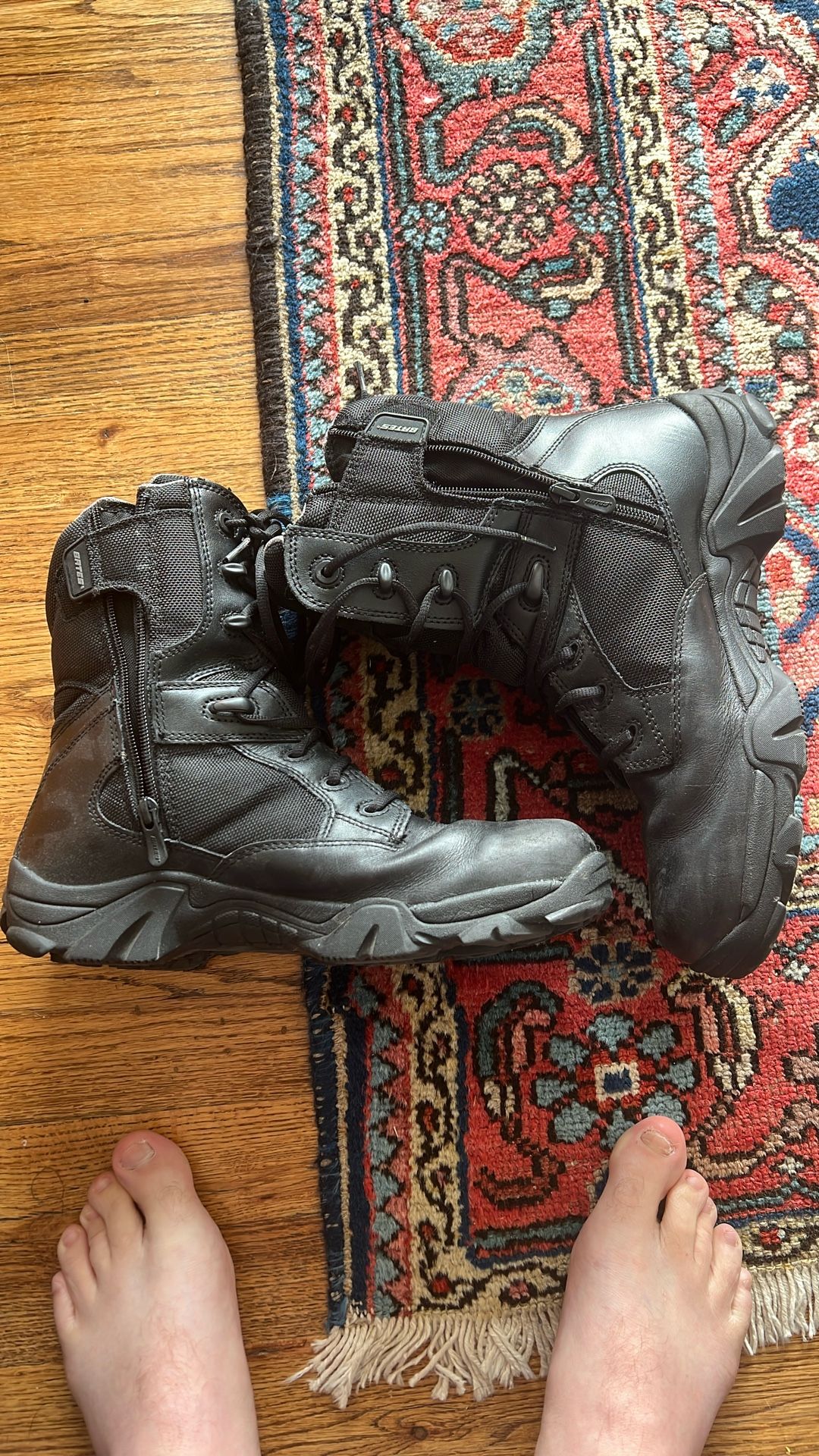 Gortex Boots. Black , Mens Size 9