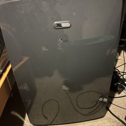 LG 450 Square Ft Smart Portable Air Conditioner 