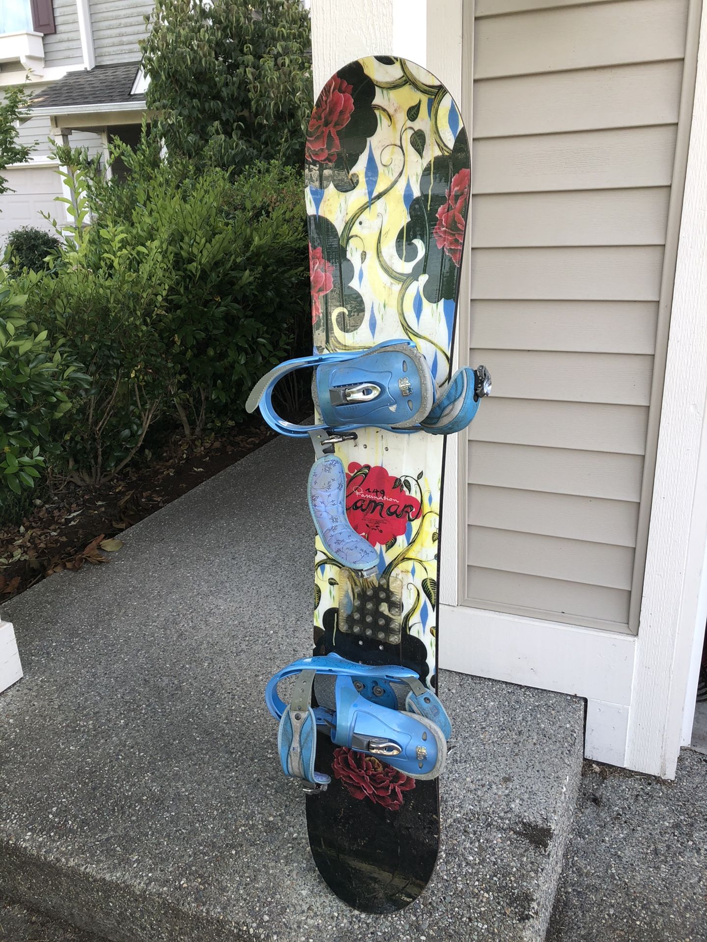 149 Fascination Lamar snowboard for Sale in Lake Stevens, WA OfferUp