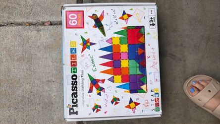 Magnetic Tiles