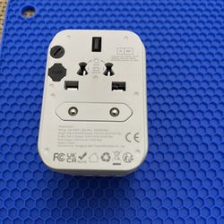 Voltage Converter Worldwide With Usb OutputS