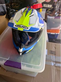Dirt bike helmet