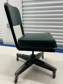 Tanker swivel  chair industrial chic