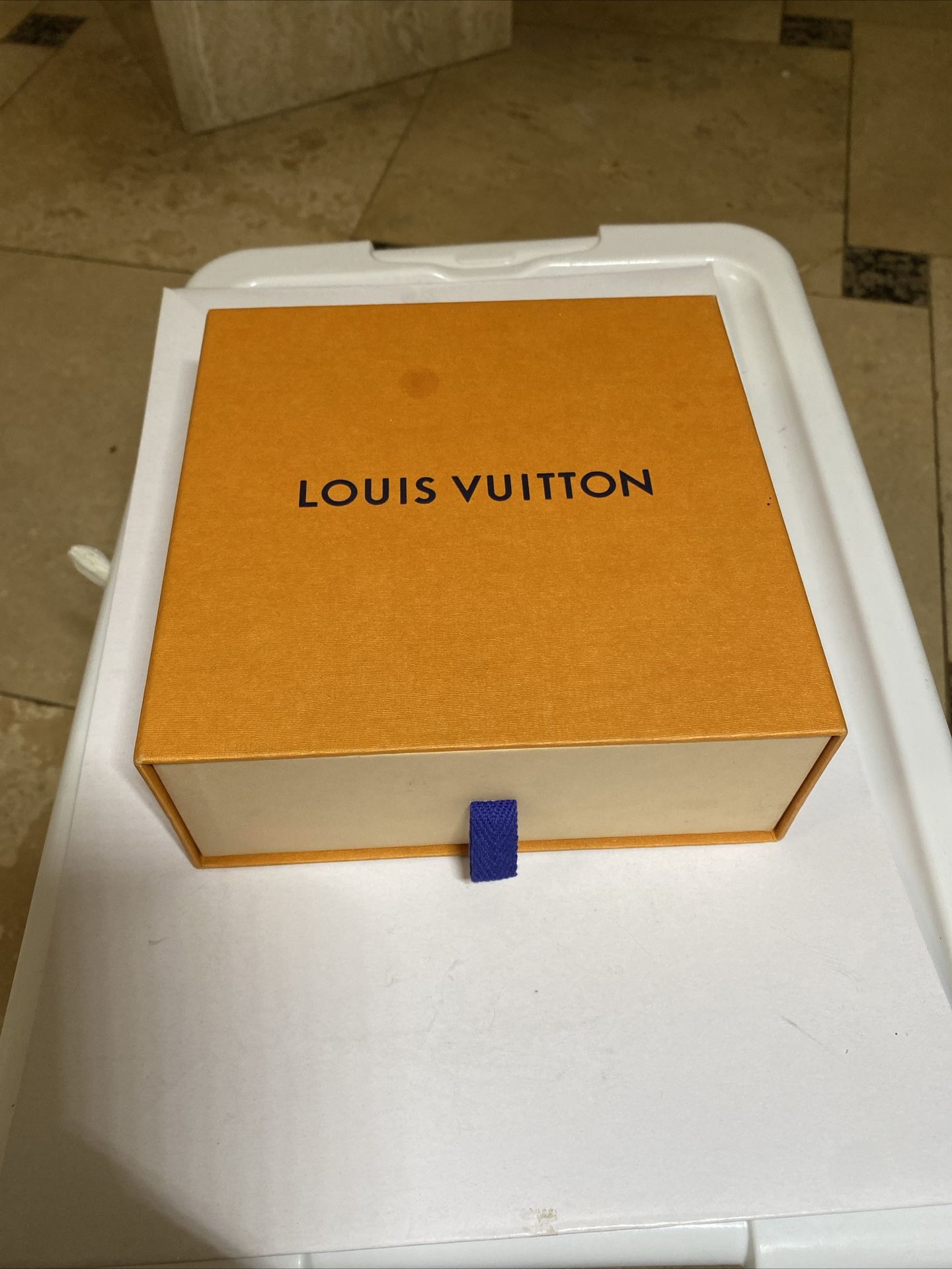 Louis Vuitton empty box