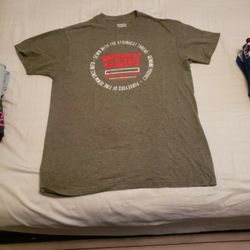 Levis T Shirt Large