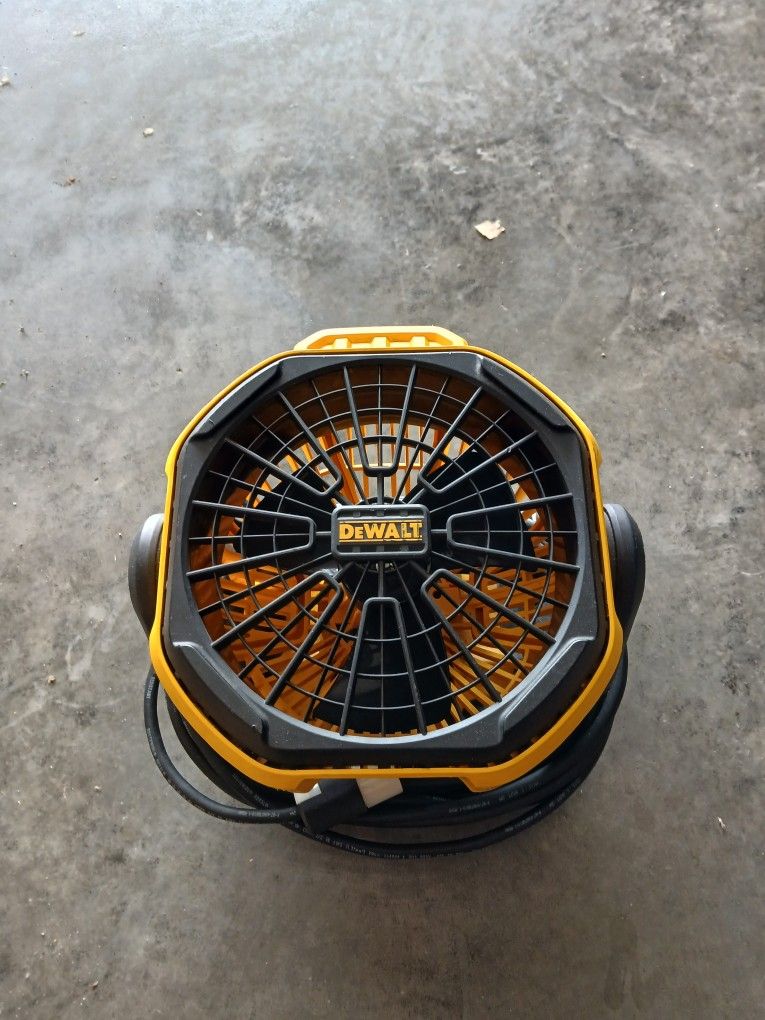 Dewalt 20v Portable Fan