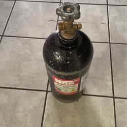 CO2 Tank