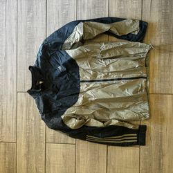 Men’s Adidas Windbreaker Size  L