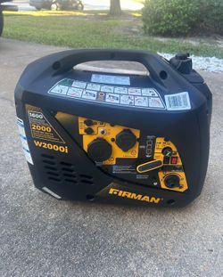 CLEAN LIKE-NEW INVERTER PORTABLE GENERATOR 2000/1600W RECOIL START