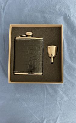 Bombay Embossed Flask