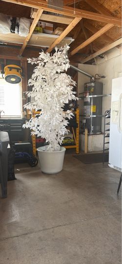 Artificial tree