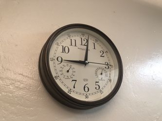 Wall clock brown