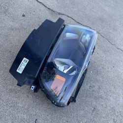 2020 Ram 1500 Headlight