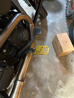 OG HoneyComp V3 Foot Pegs