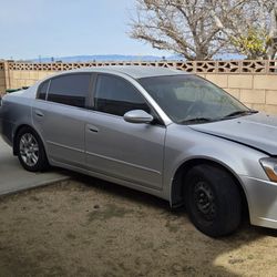 2006 Nissan Altima(NEEDS TO GO THIS WEEKEND!)
