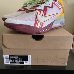 Lebron 18 Low