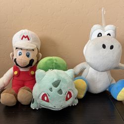 Nintendo / Pokemon Plushies