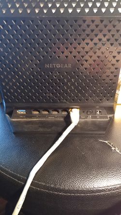 Netgear R6300 smart WiFi Router AC1750 DUAL BAND GIGABIT