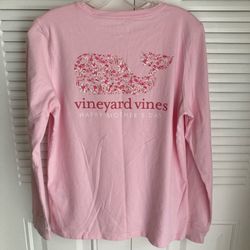 Vineyard Vines Mothers Day Shirt Medium