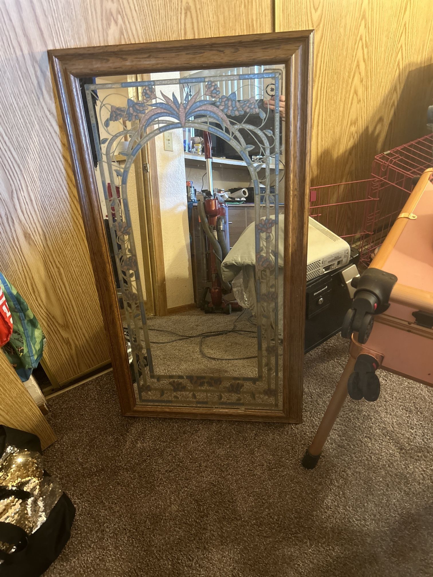 Windsor Art Wall Mirror Etched Floral BorderVintage for Sale in