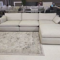 Linen 4 Pcs Modular Modern Sectional 😻 No credit check Finance Advantage! 🙌🏻 LIMITED IN STOCK!! $2199