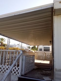 Single aluminum carport
