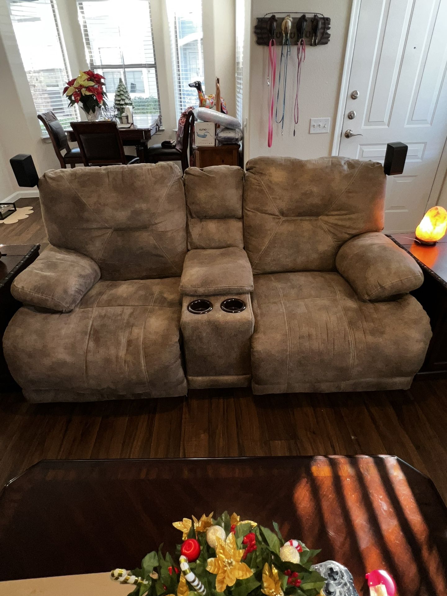 Power Reclining Love Seat