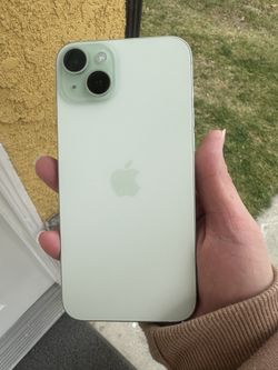 iPhone 15 Plus