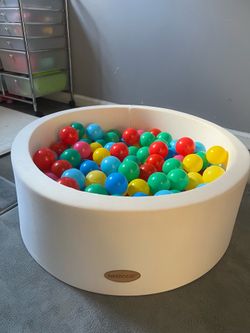 Ball pit