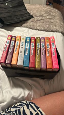 Dork Diaries Collection 2015 10 Books Like New Excellent Condition