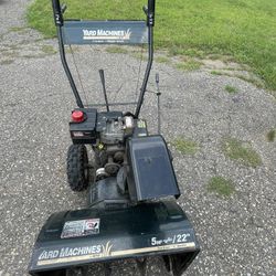 Snowblower MTD Yard Machine 22 Inch Wide